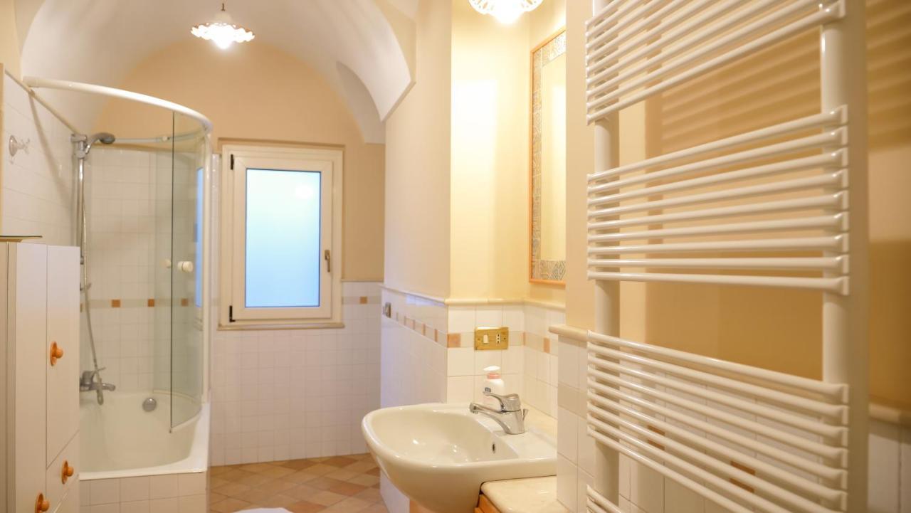 B&B S. Teresa Алтамура Екстериор снимка